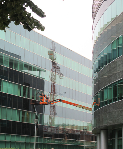 Carro window cleaning